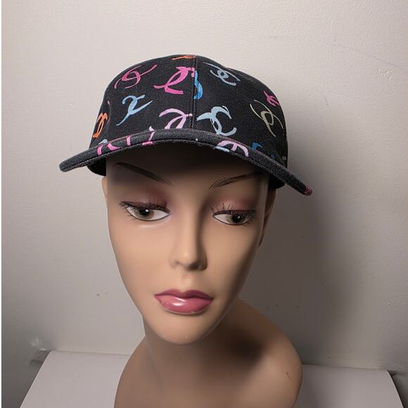 Chanel Black multicolor Interlocking CC Printed Baseball Cap One size main image 14